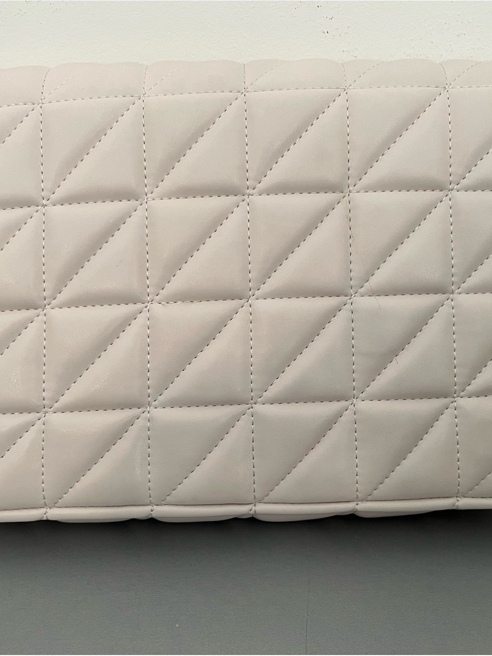 ZARA Off White Quilted Shoulder Bag (no strap) Clutch Geometric Flap